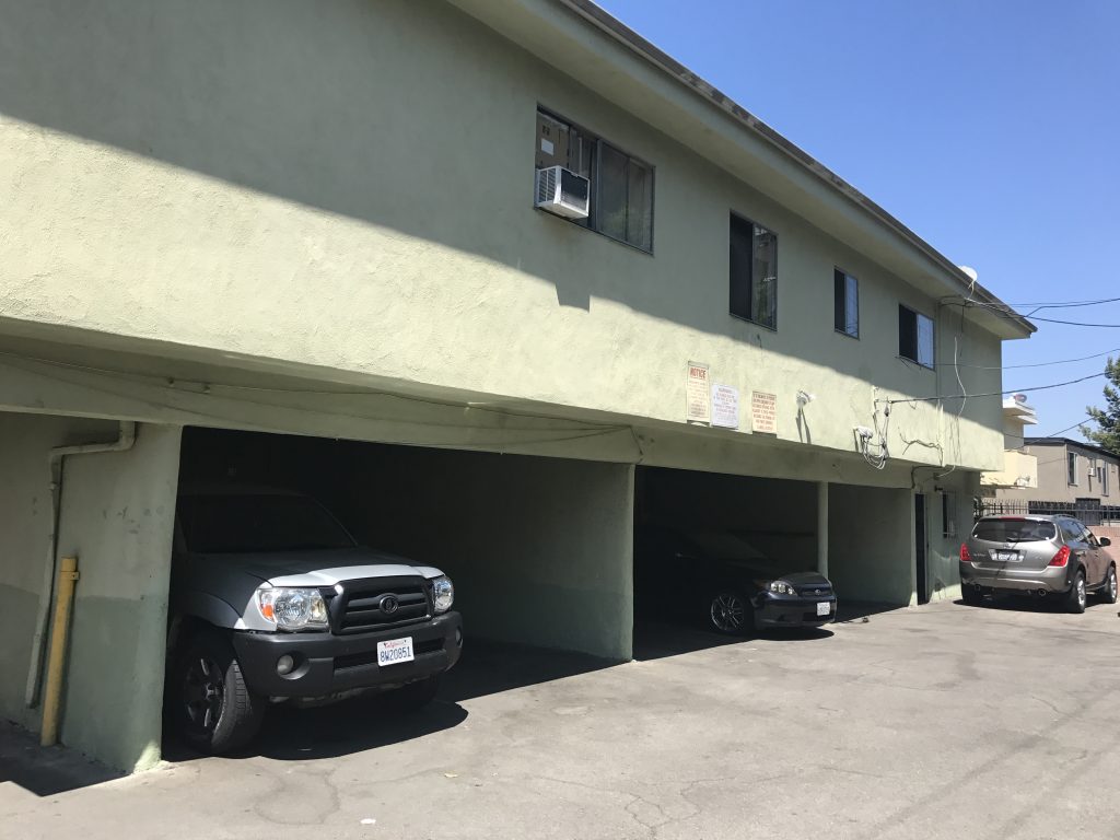 Am I in Need of a Soft Story Retrofit? 1 Am I in Need of a Soft Story Retrofit?