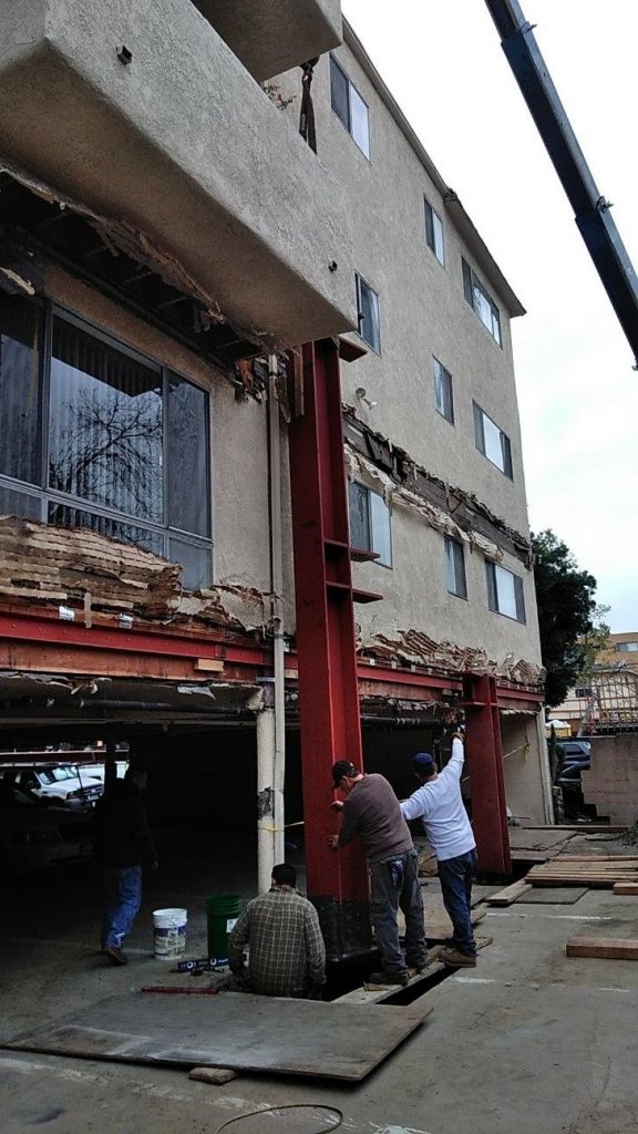 Am I in Need of a Soft Story Retrofit? 2 Am I in Need of a Soft Story Retrofit?